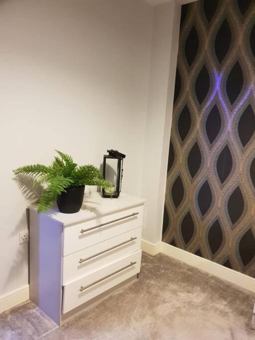 Luxury 9Ine Beautiful Bull Ring Apartment Free Parking 버밍엄 외부 사진