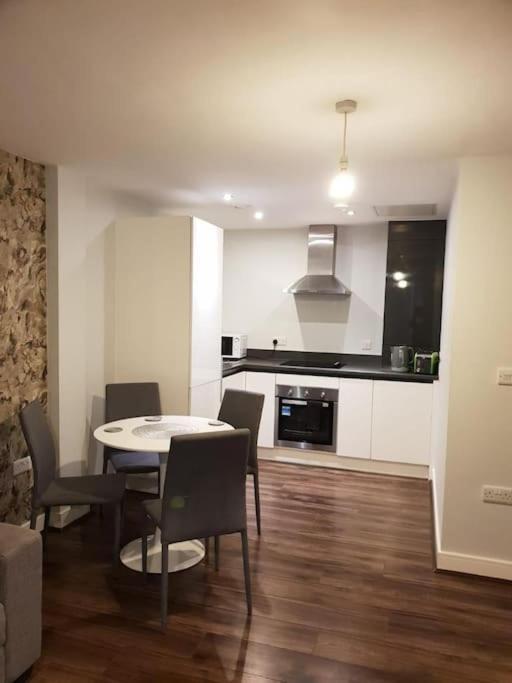 Luxury 9Ine Beautiful Bull Ring Apartment Free Parking 버밍엄 외부 사진