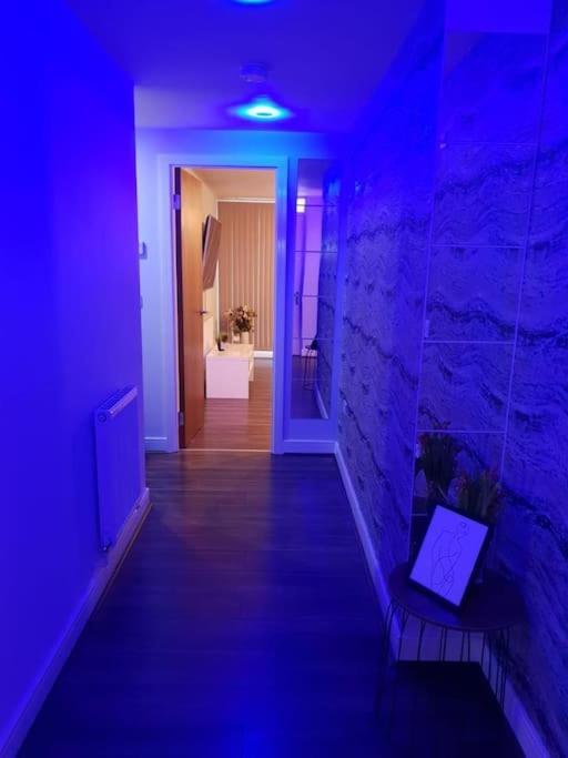 Luxury 9Ine Beautiful Bull Ring Apartment Free Parking 버밍엄 외부 사진