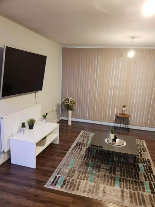 Luxury 9Ine Beautiful Bull Ring Apartment Free Parking 버밍엄 외부 사진