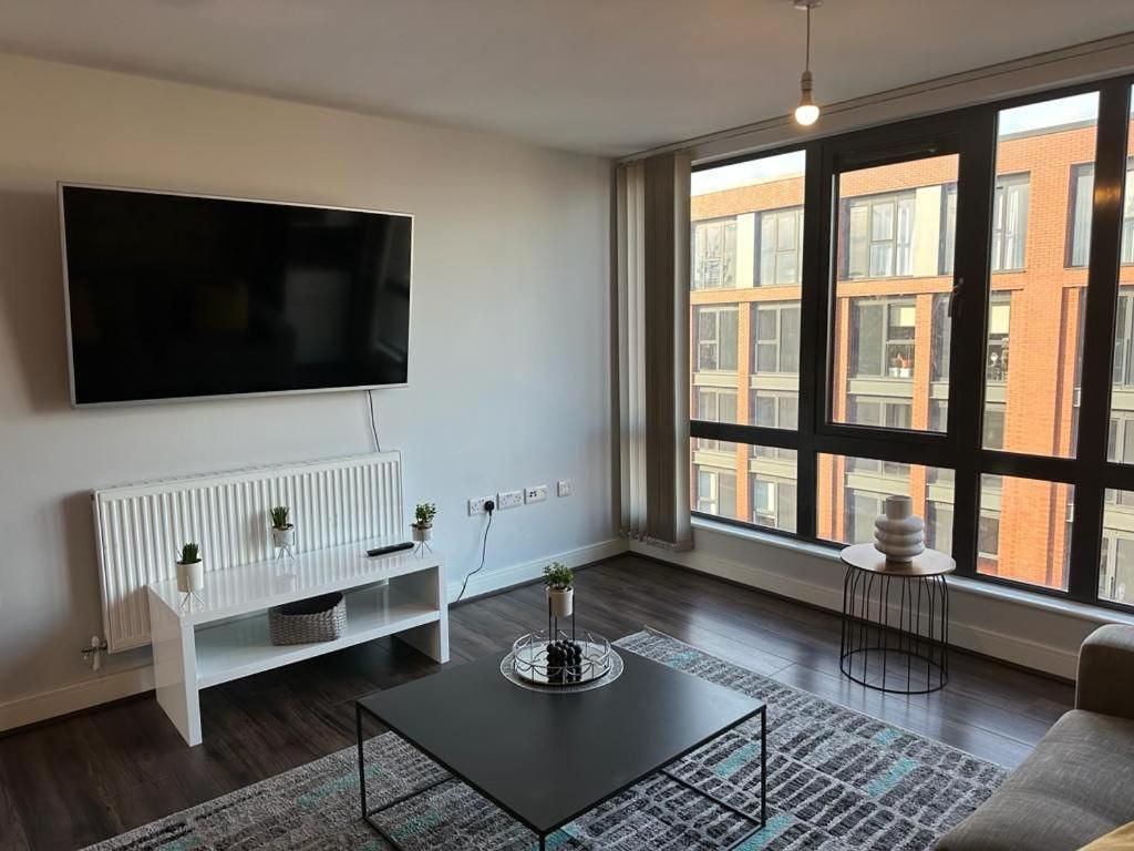 Luxury 9Ine Beautiful Bull Ring Apartment Free Parking 버밍엄 외부 사진